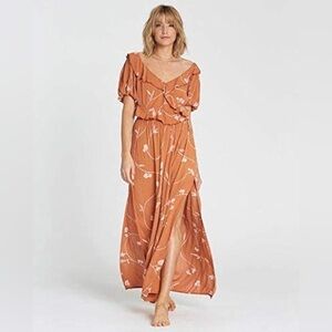 Billabong Love Trip Skirt – Rust Floral – Size Small